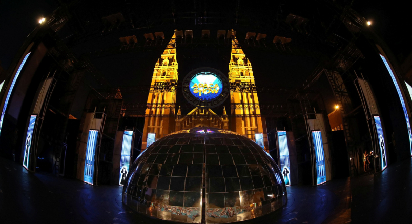 Plusz előadást hirdet a Szabadtéri az Apáca show-ból