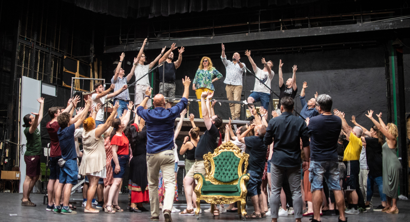 Tündöklés és mélység - már próbálják a La Traviatát