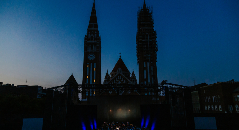 Ajándékkoncert-jegyeket oszt a Szegedi Szabadtéri