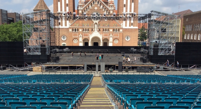 Felépült az ország legnagyobb színháza